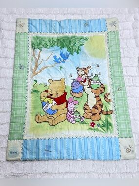 Vintage Y2K Disney Baby Winnie the Pooh Tigger Piglet Quilted Baby Blanket